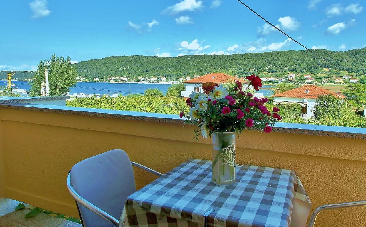 Jaska Anica Apartments Supetarska Draga Exteriér fotografie