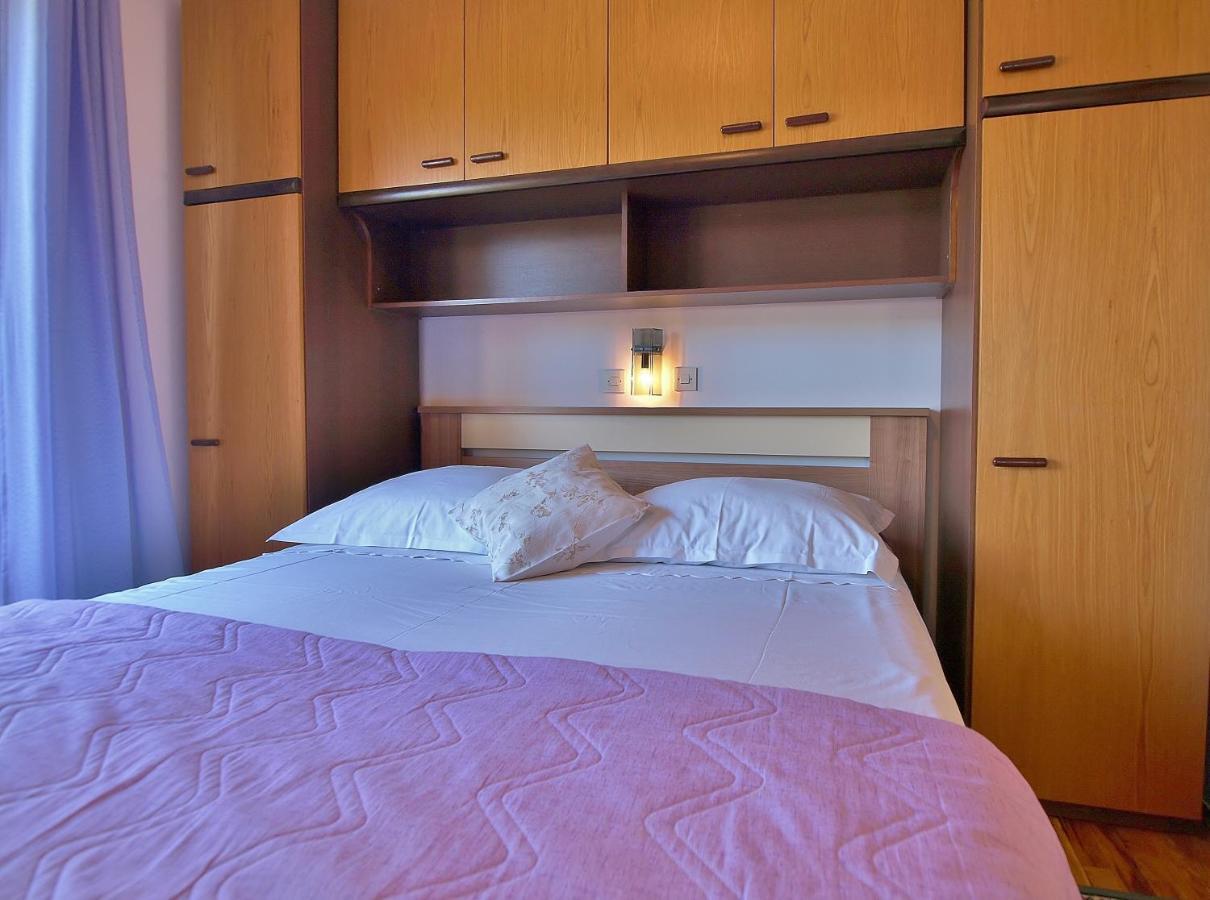 Jaska Anica Apartments Supetarska Draga Exteriér fotografie