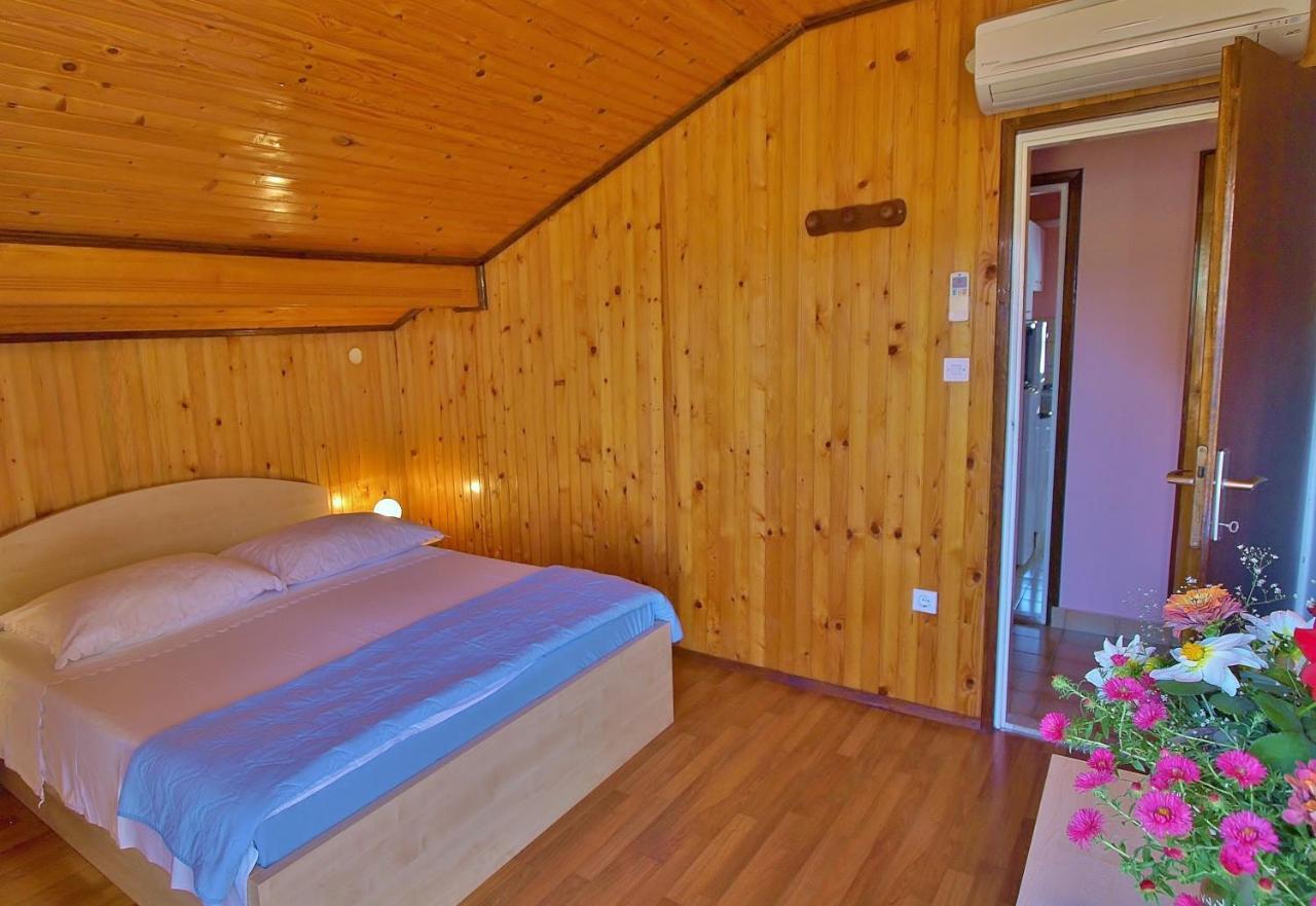 Jaska Anica Apartments Supetarska Draga Exteriér fotografie