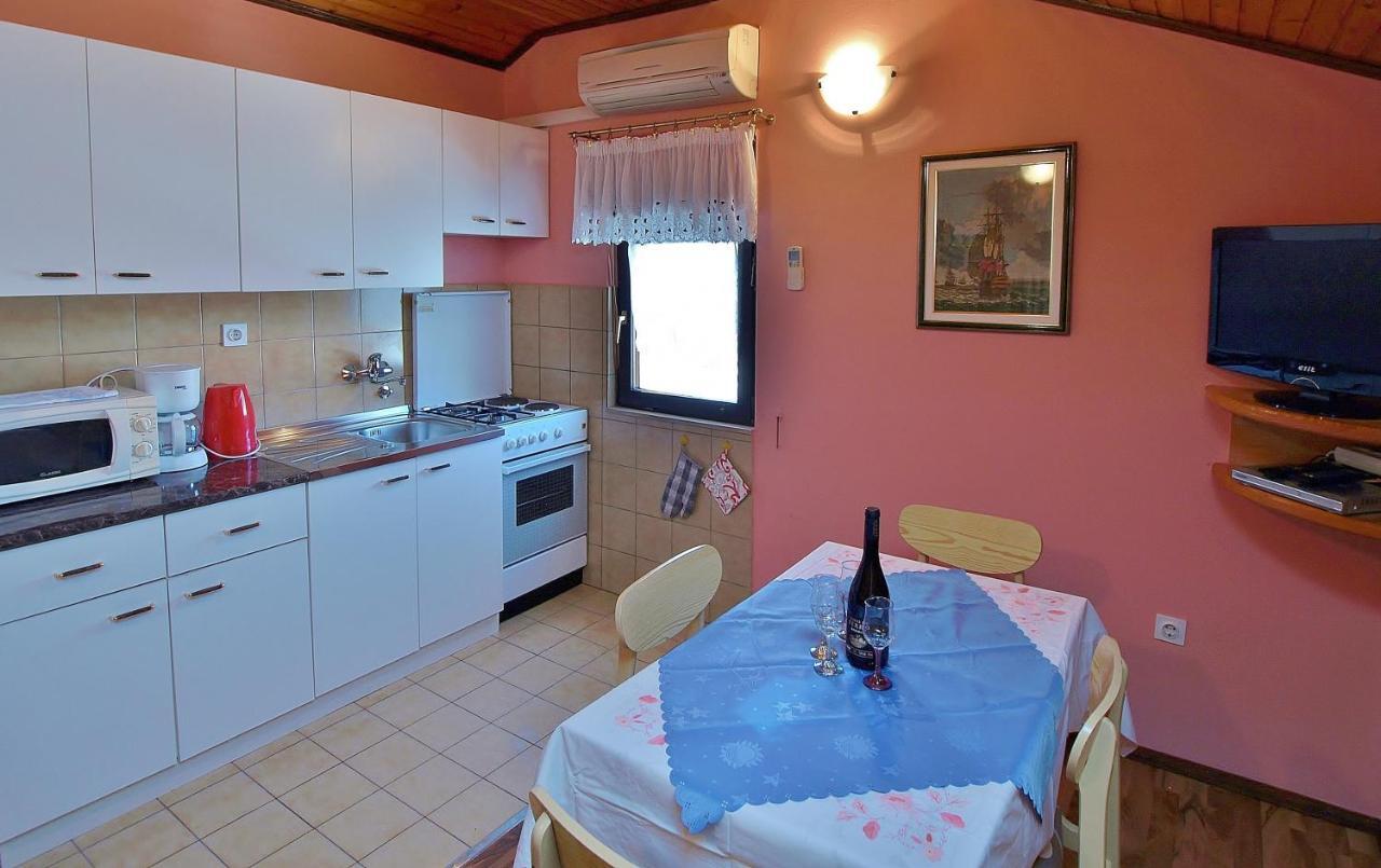 Jaska Anica Apartments Supetarska Draga Exteriér fotografie